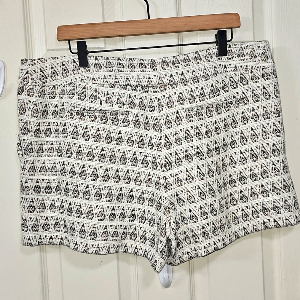 LOFT Shorts Beach Shorts Minimalist - Picture 9 of 13